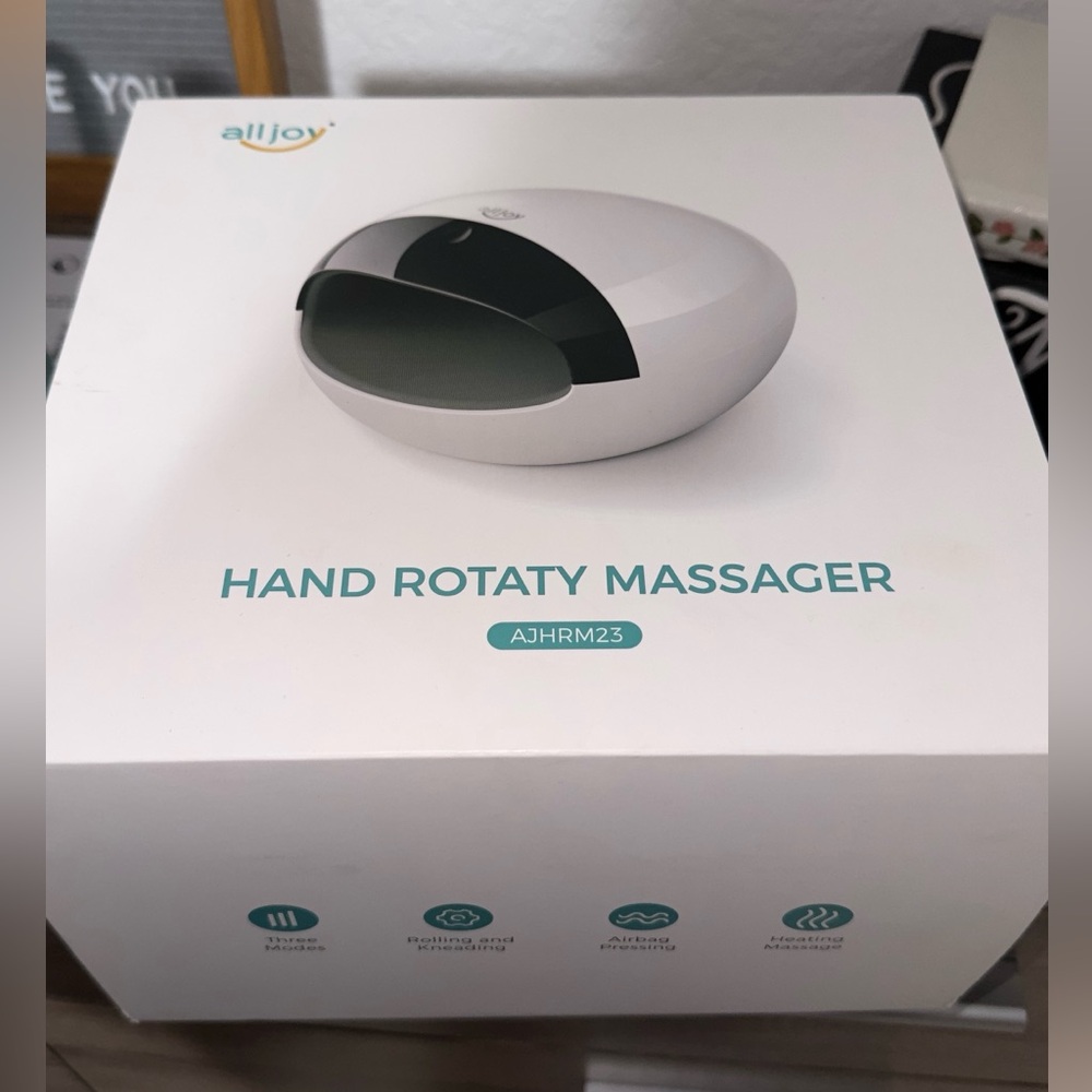 Brand *new* hand massager! Open box, never used!